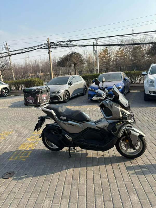 二手三阳哈士奇 Husky ADV150