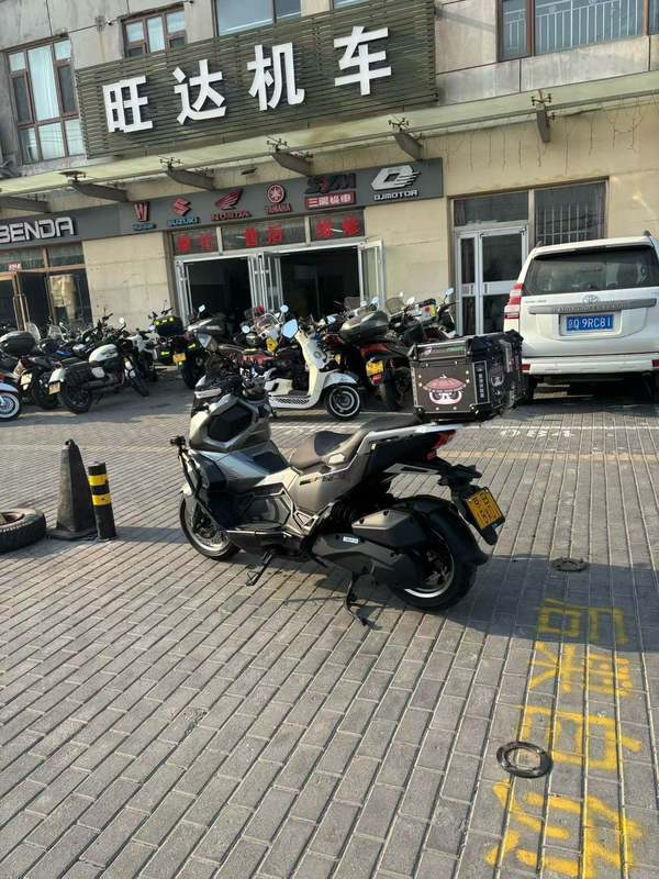 二手三阳哈士奇 Husky ADV150