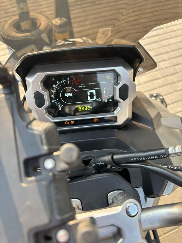 二手三阳哈士奇 Husky ADV150