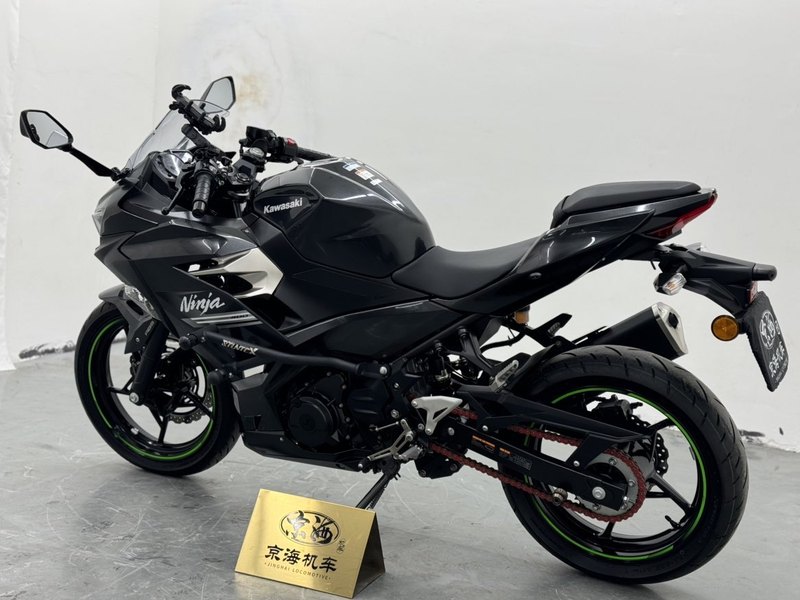 二手川崎Ninja 400