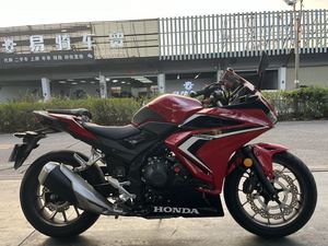 二手本田CBR400R