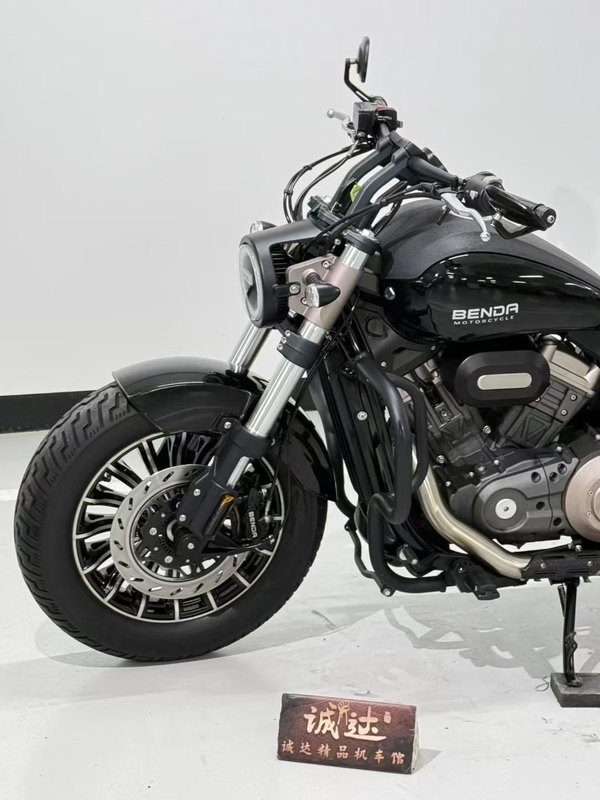 二手奔达Rock300 灰石