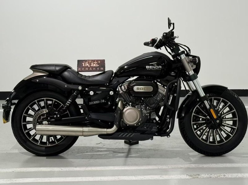 二手奔达Rock300 灰石