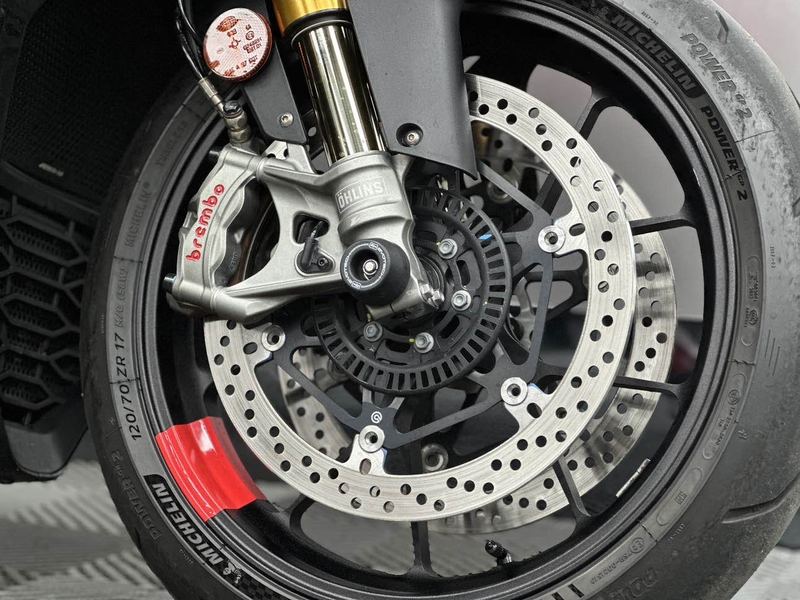 二手阿普利亚RSV4