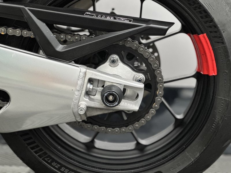 二手阿普利亚RSV4