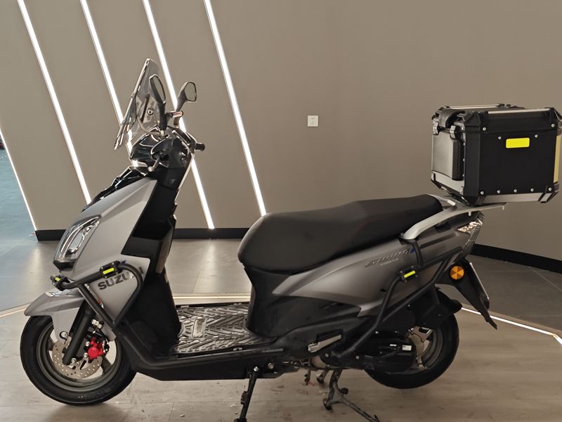 二手济南铃木UY125