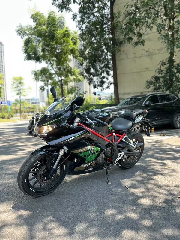 二手贝纳利302 Touring