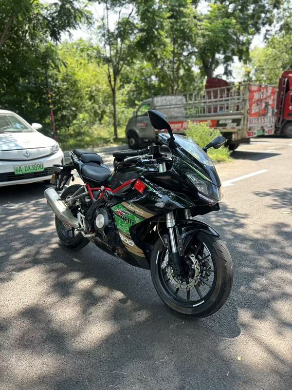 二手贝纳利302 Touring