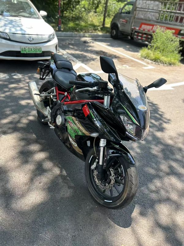 二手贝纳利302 Touring