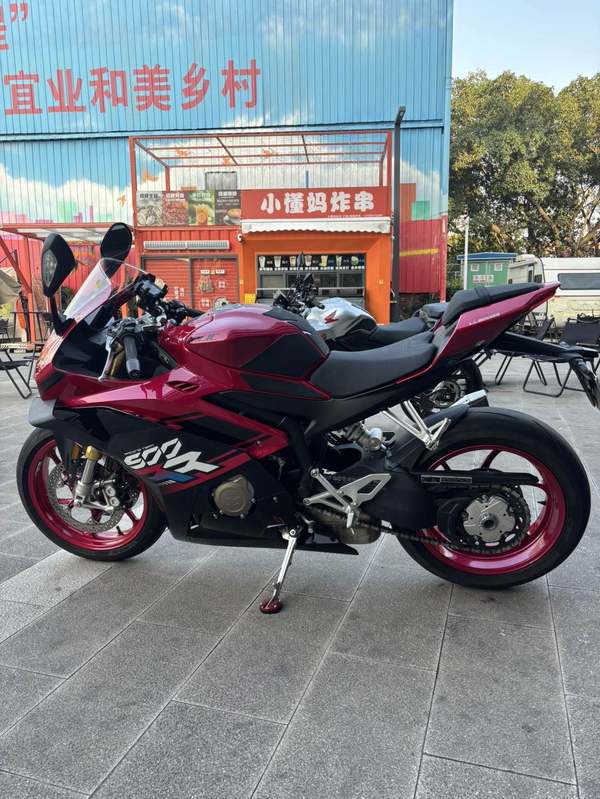 二手张雪机车500RR