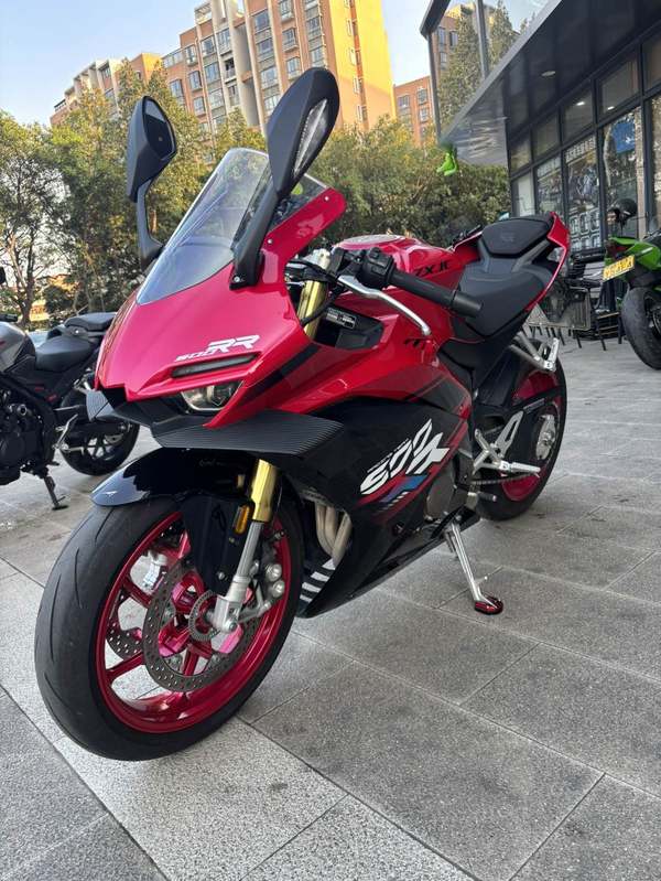 二手张雪机车500RR