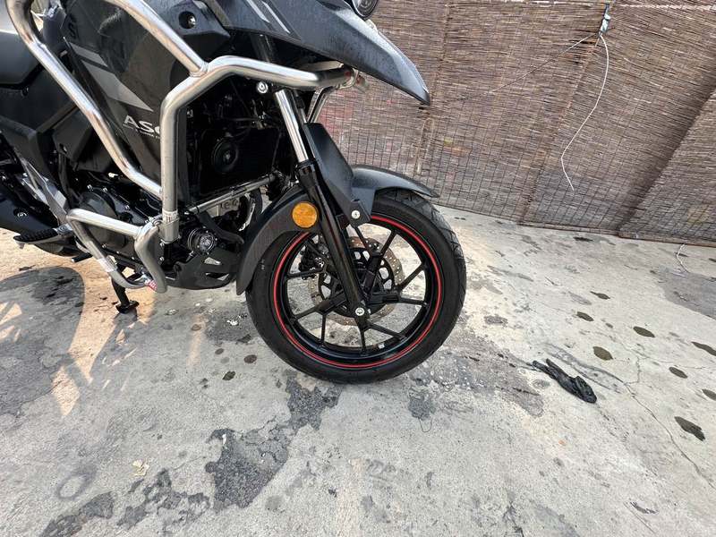 二手豪爵铃木DL250