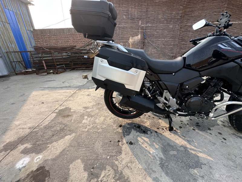 二手豪爵铃木DL250