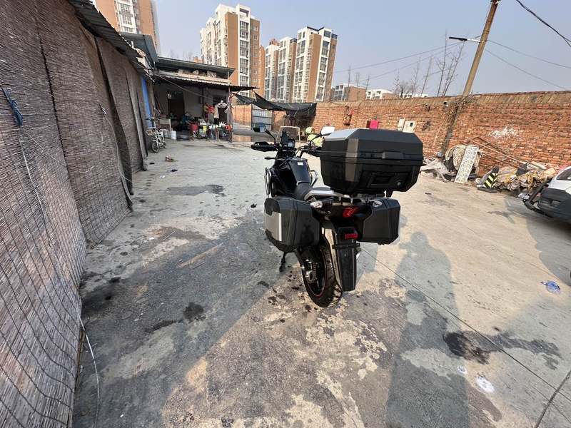 二手豪爵铃木DL250