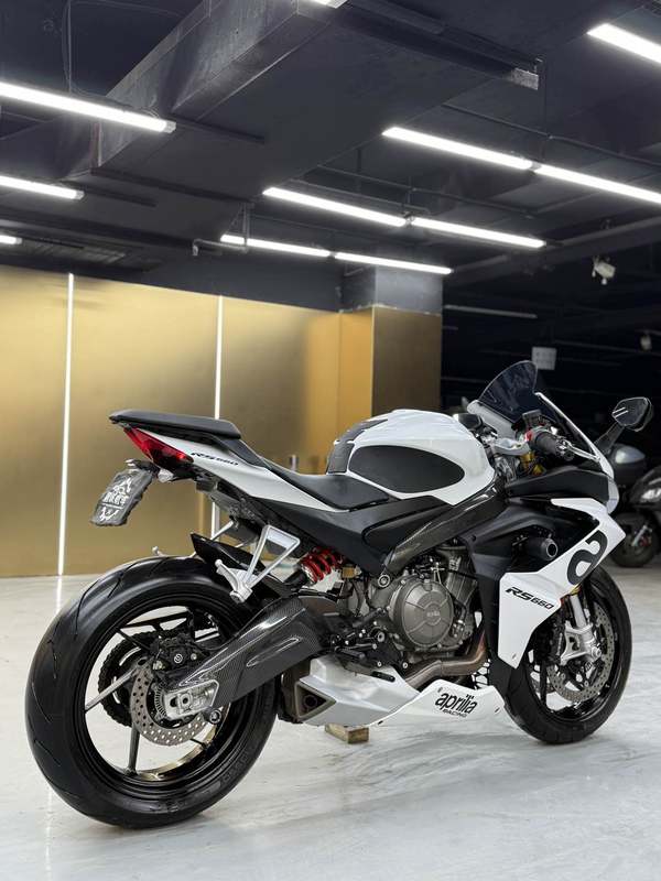 二手阿普利亚RS 660 