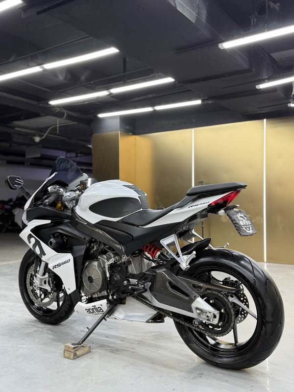 二手阿普利亚RS 660 