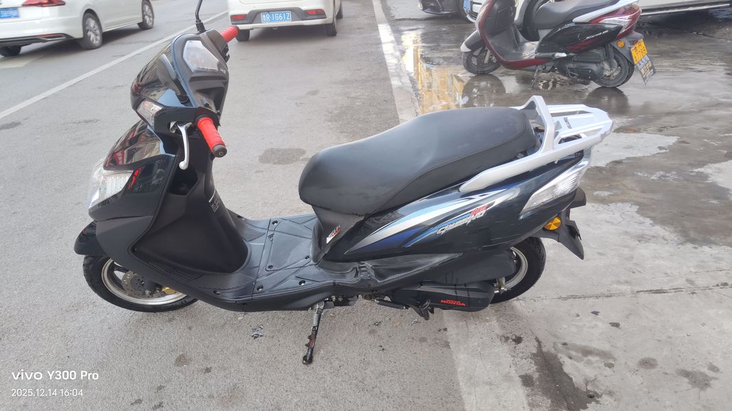 二手五羊本田Cruising 御鲨125