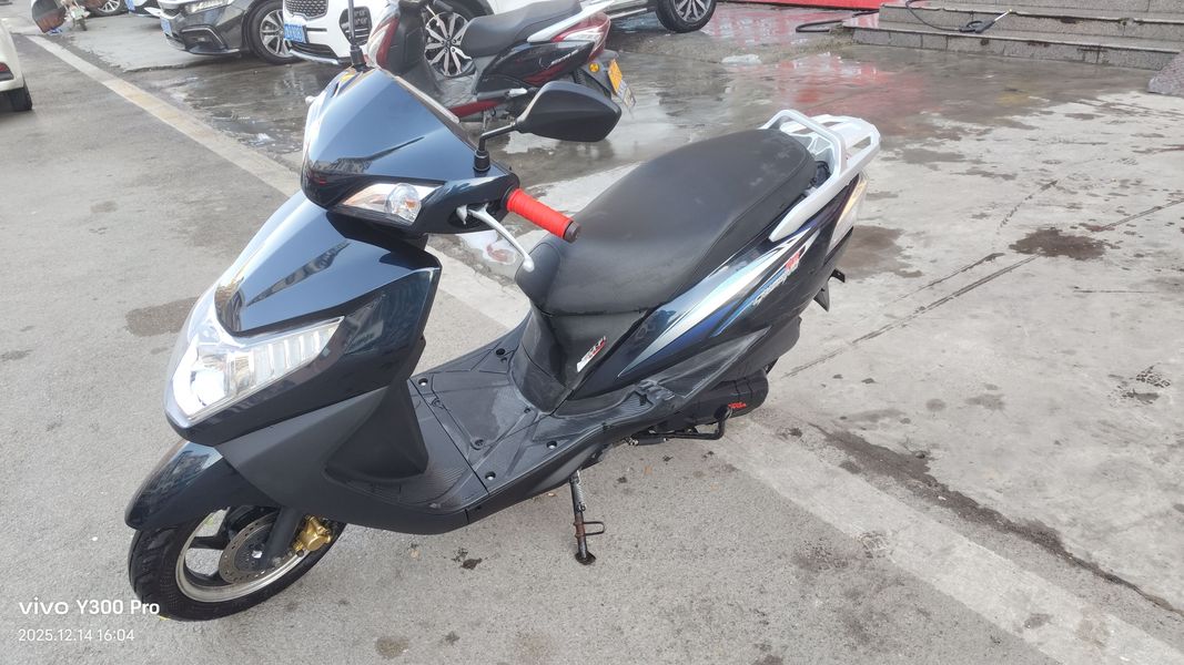 二手五羊本田Cruising 御鲨125