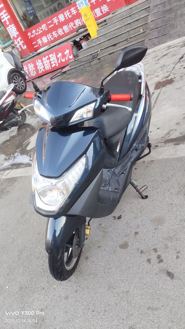 二手五羊本田Cruising 御鲨125