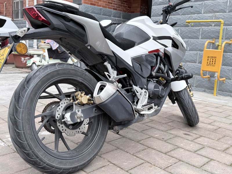 二手新大洲本田CBF190R