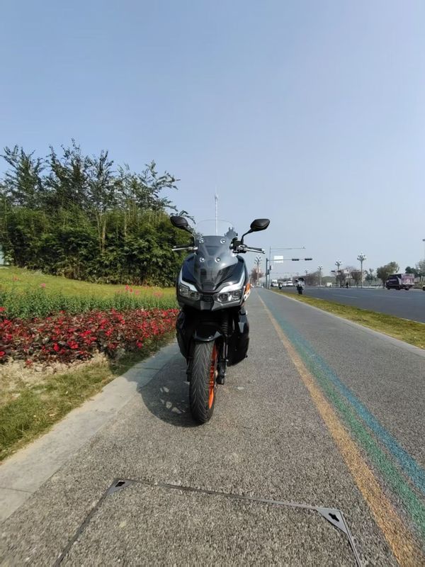 二手大阳V锐 ADV150