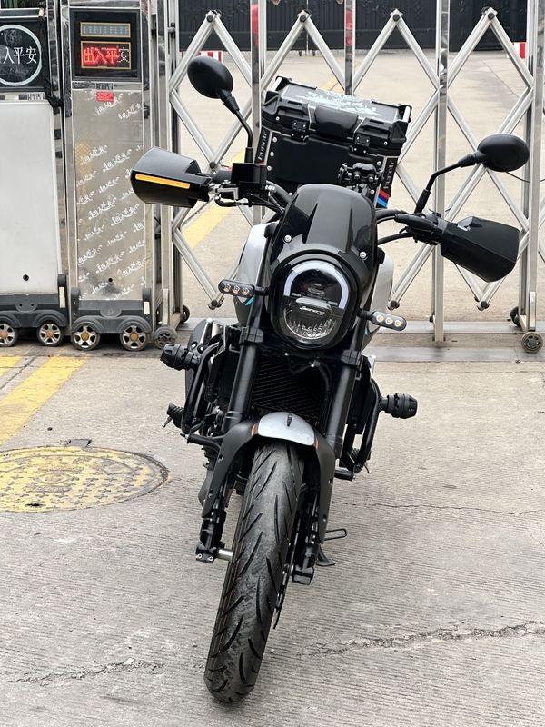 二手贝纳利幼狮 Leoncino 150