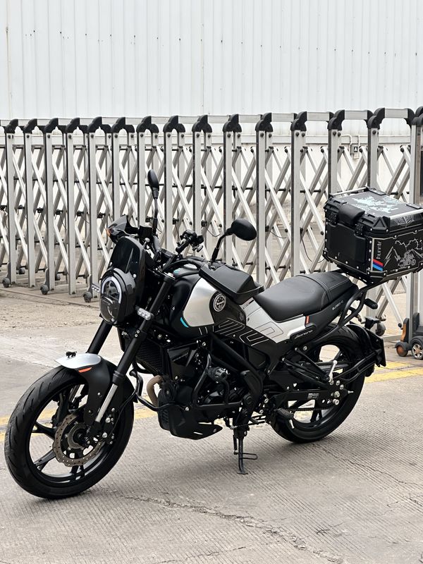 二手贝纳利幼狮 Leoncino 150