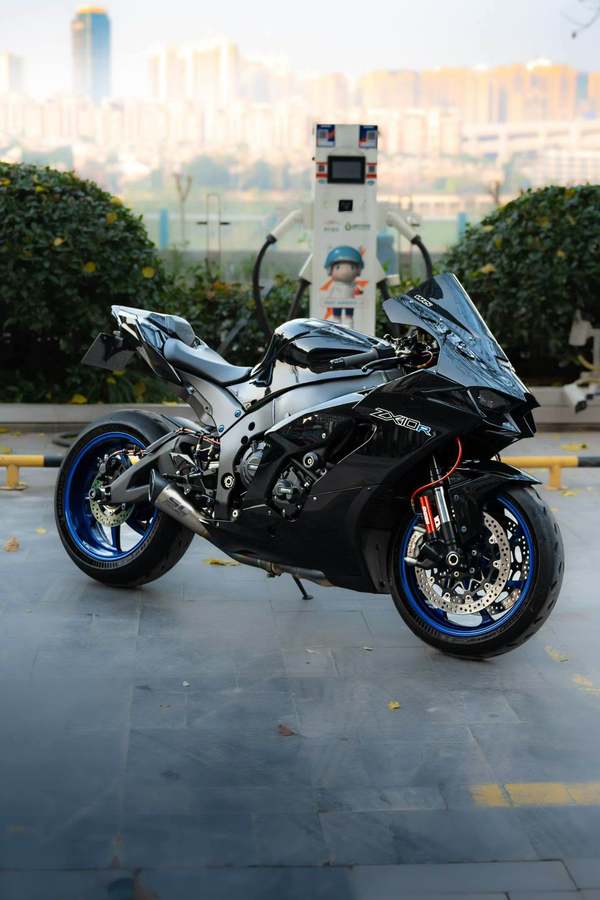 二手川崎Ninja ZX-10R