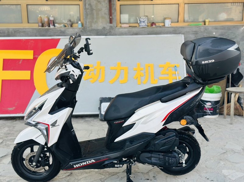 二手新大洲本田裂行 RX125Fi