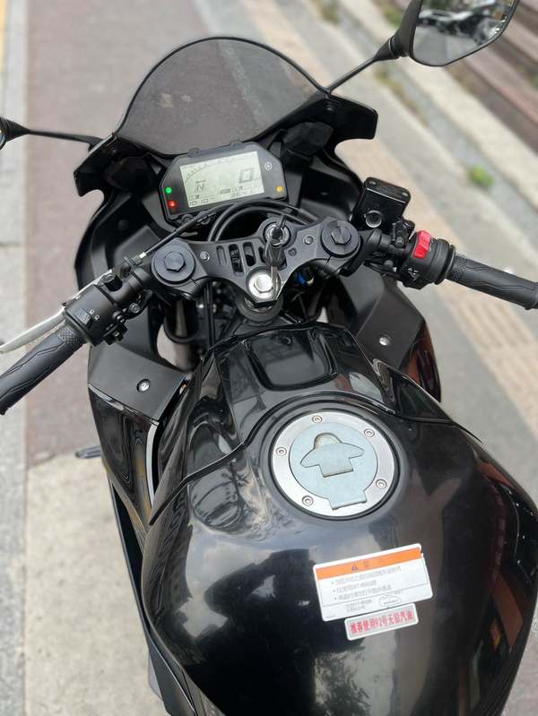 二手雅马哈YZF-R3