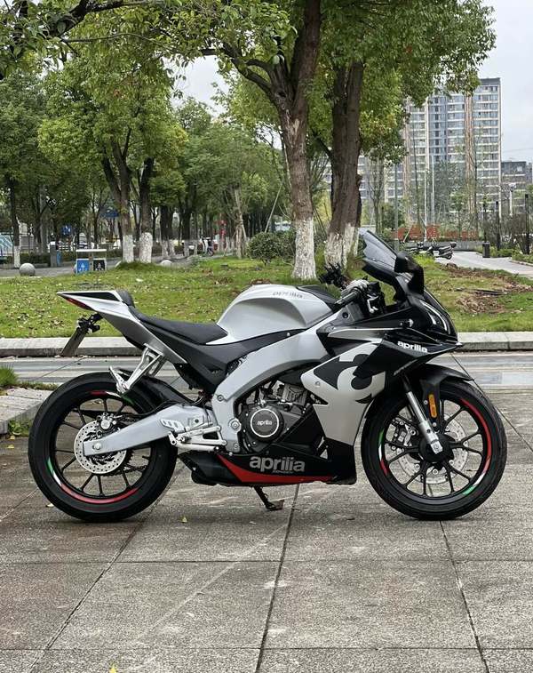 二手宗申阿普利亚GPR250R