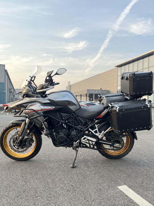 二手贝纳利TRK552