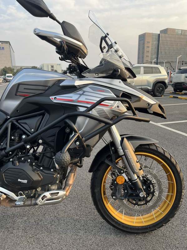 二手贝纳利TRK552