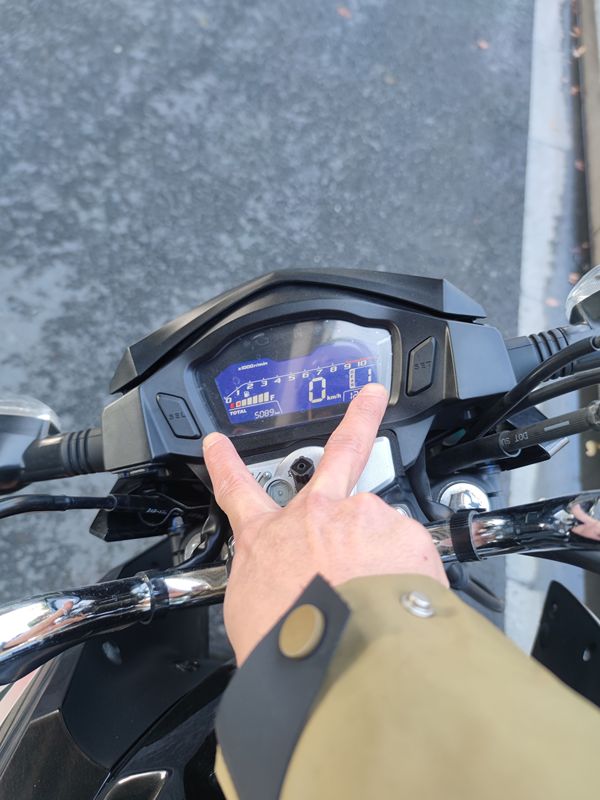 二手新大洲本田CBF150R