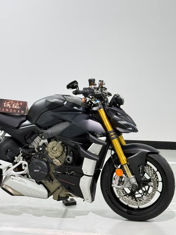 二手杜卡迪Street Fighter V4