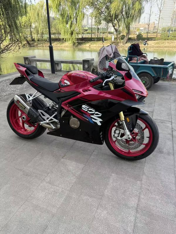 二手张雪机车500RR