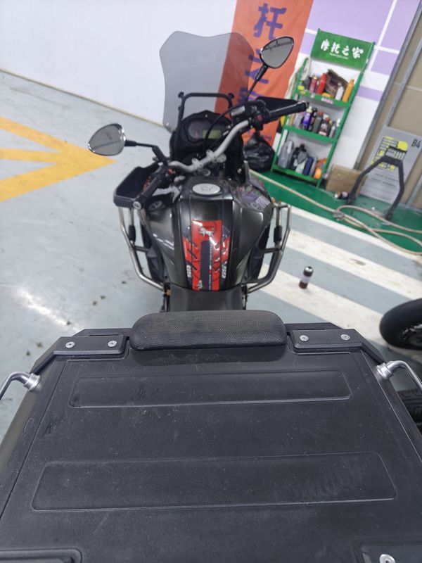 二手贝纳利金鹏 TRK502