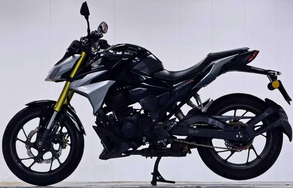 二手五羊本田CB190R 暴锋眼