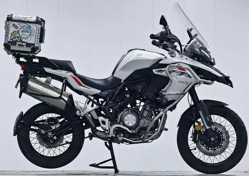 二手贝纳利金鹏 TRK502