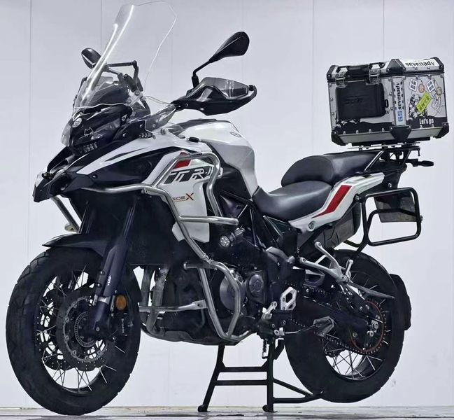 二手贝纳利金鹏 TRK502