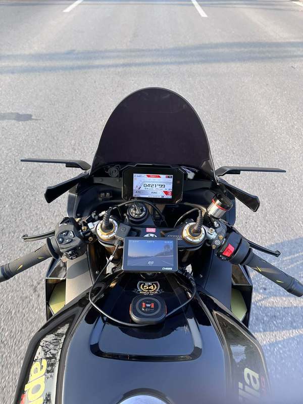 二手阿普利亚RSV4