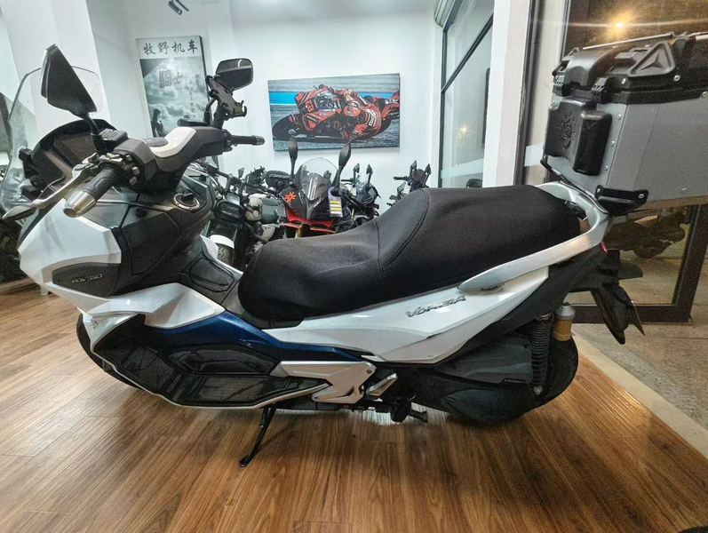 二手大阳V锐 ADV350