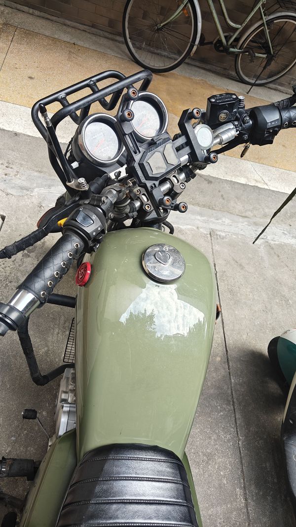 二手济南铃木酷飚150