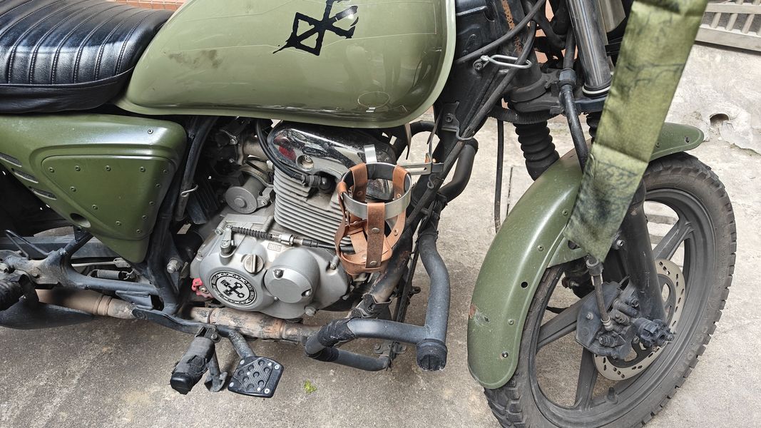 二手济南铃木酷飚150