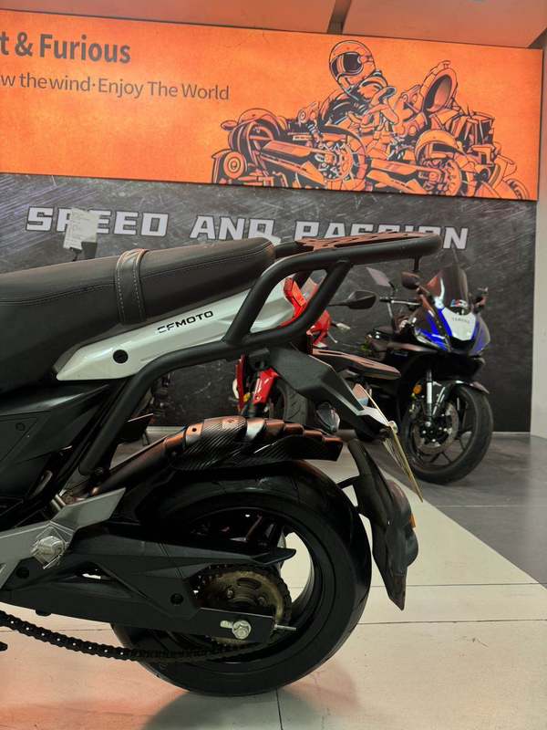 二手春风ST狒狒