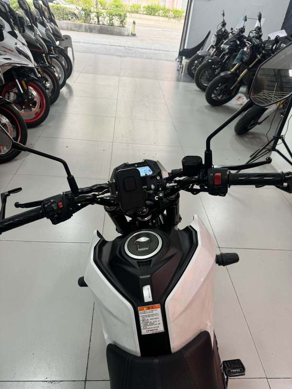 二手春风ST狒狒