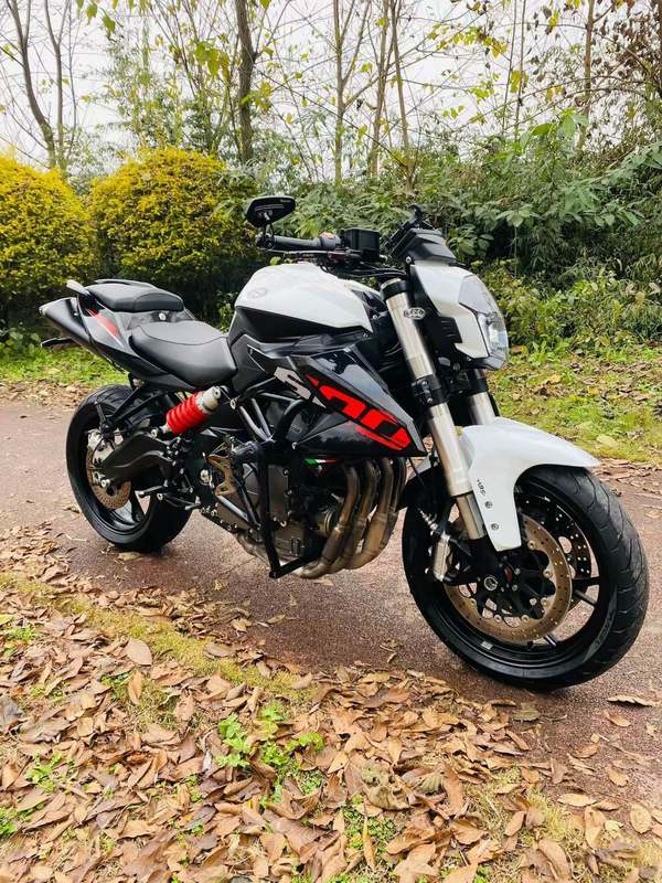 二手贝纳利TNT600i