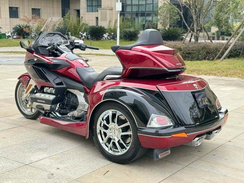 二手本田金翼正三轮