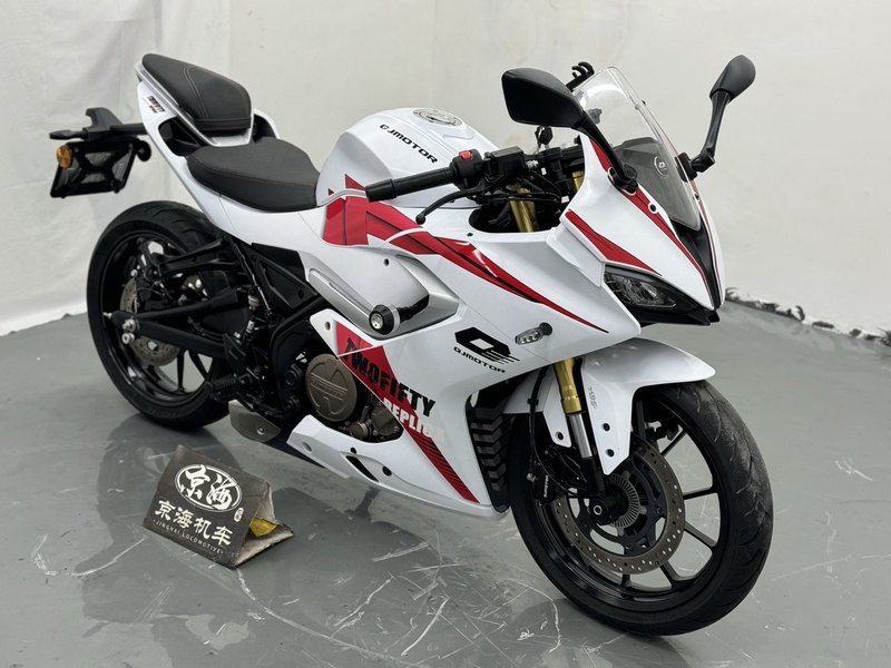 二手QJMOTOR赛250