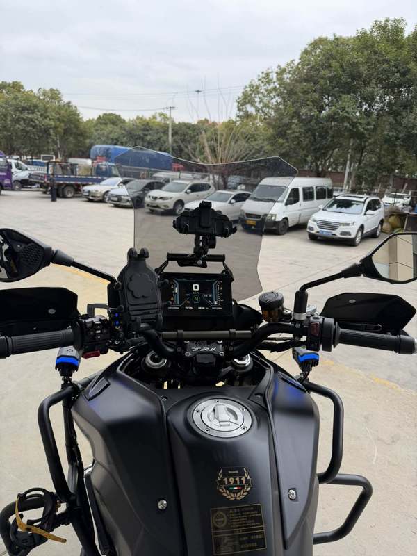 二手贝纳利TRK702